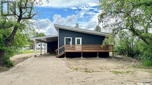 210 Coulthard Street, Conquest, SK - Outdoor