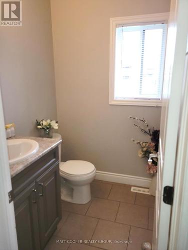 22 Cottonwood Drive, Belleville, ON - Indoor Photo Showing Bathroom