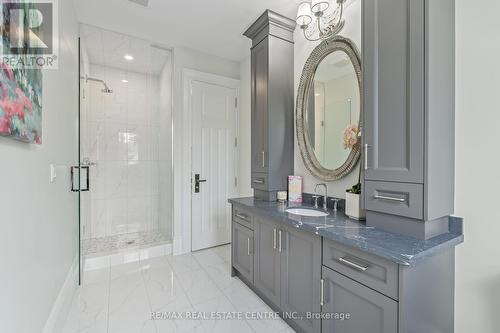 161 Perryman Court, Erin, ON - Indoor Photo Showing Bathroom