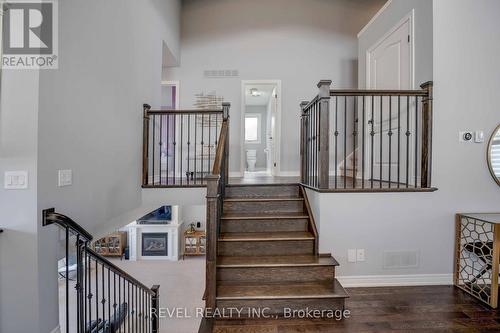 9428 Hendershot Boulevard, Niagara Falls, ON - Indoor Photo Showing Other Room