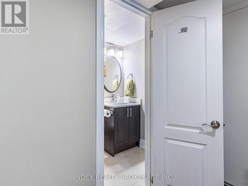 55 Iceland Poppy Trail, Brampton, ON -  Photo Showing Laundry Room