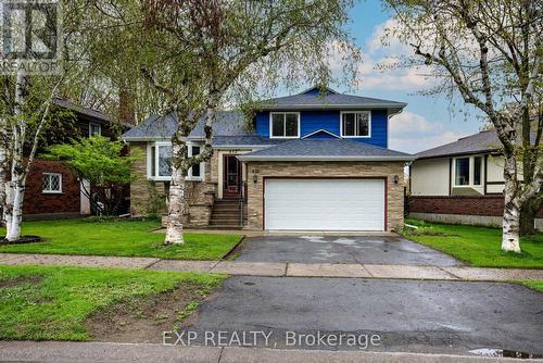 832 Purcell Crescent, Kingston, ON - Outdoor With Facade