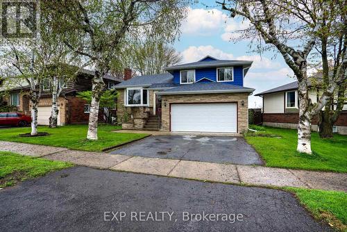 832 Purcell Crescent, Kingston, ON - Outdoor With Facade