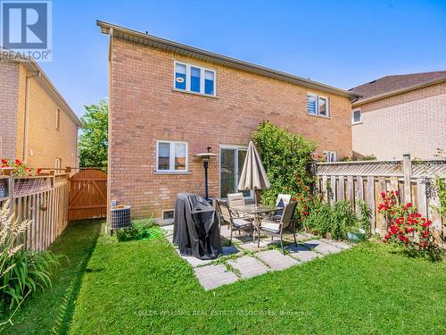 944 Flute Way, Mississauga, ON - Outdoor With Exterior