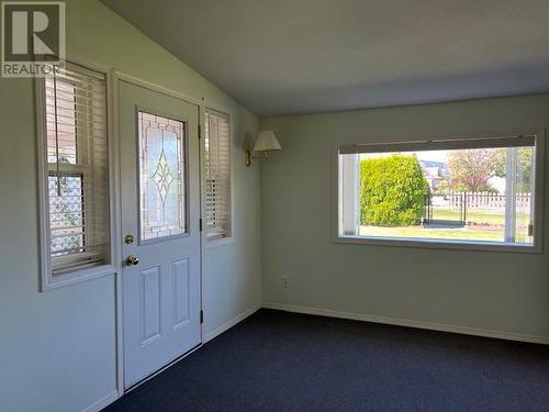 628 6Th Avenue, Vernon, BC - Indoor Photo Showing Other Room