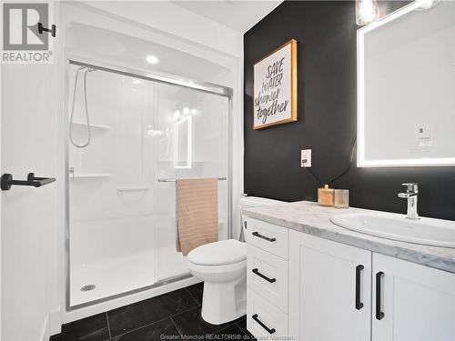 530 Maplehurst Dr, Moncton, NB - Indoor Photo Showing Bathroom