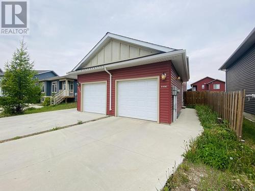 8340 87 Avenue, Fort St. John, BC - Indoor Photo Showing Kitchen With Double Sink