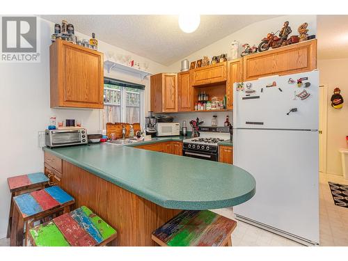 8242 Highway 97A Highway Unit# 13, Sicamous, BC - Indoor Photo Showing Kitchen