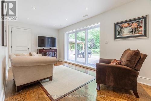 165 Walby Drive, Oakville (Bronte East), ON - Indoor Photo Showing Living Room