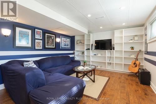 165 Walby Drive, Oakville (Bronte East), ON - Indoor Photo Showing Living Room