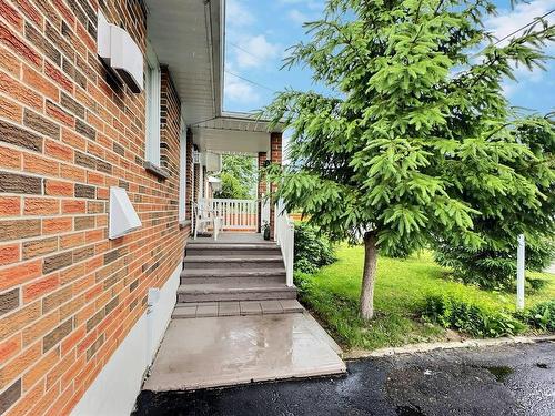 Frontage - 23 Rue Champoux, Notre-Dame-Du-Nord, QC - Outdoor