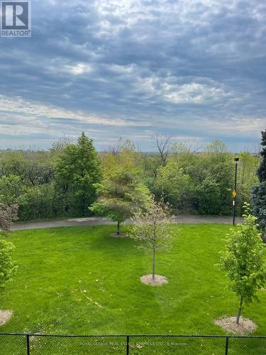 18 - 840 Dundas Street W, Mississauga, ON - Outdoor With View