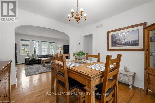 2 Hilda Street, Welland, ON - Indoor Photo Showing Dining Room