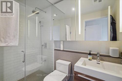 601 - 8 Dovercourt Road, Toronto (Trinity-Bellwoods), ON - Indoor Photo Showing Bathroom