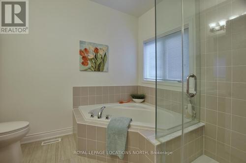 18 Cooper Street, Collingwood, ON - Indoor Photo Showing Bathroom