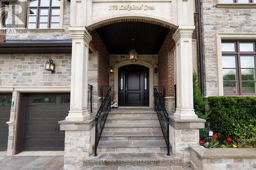 173 Lakeland Crescent, Richmond Hill (Oak Ridges Lake Wilcox), ON - Outdoor With Facade