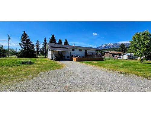 4771 Baillie Grohman Avenue, Canal Flats, BC - Outdoor