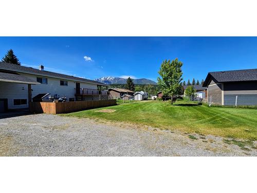 4771 Baillie Grohman Avenue, Canal Flats, BC - Outdoor With Exterior