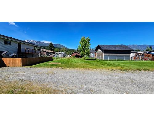 4771 Baillie Grohman Avenue, Canal Flats, BC - Outdoor