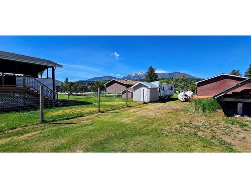 4771 Baillie Grohman Avenue, Canal Flats, BC - Outdoor With Deck Patio Veranda