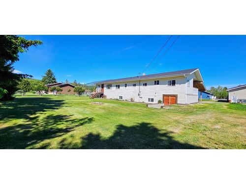 4771 Baillie Grohman Avenue, Canal Flats, BC - Outdoor