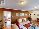 4399 Westview Ave, Powell River, BC  - Indoor Photo Showing Living Room 