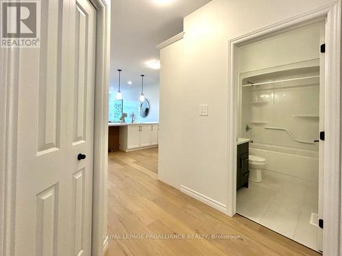 116 Athabaska Drive, Belleville, ON - Indoor Photo Showing Bathroom