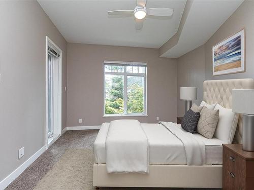 214-1395 Bear Mountain Pkwy, Langford, BC - Indoor Photo Showing Bathroom