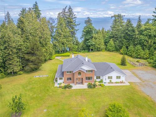 2005 Widgeon Rd, Qualicum Beach, BC 