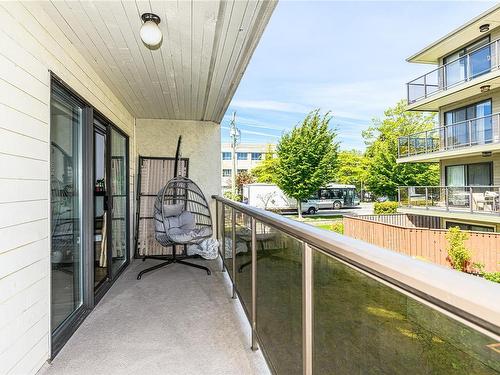 202-2747 Quadra St, Victoria, BC - Outdoor With Balcony With Exterior