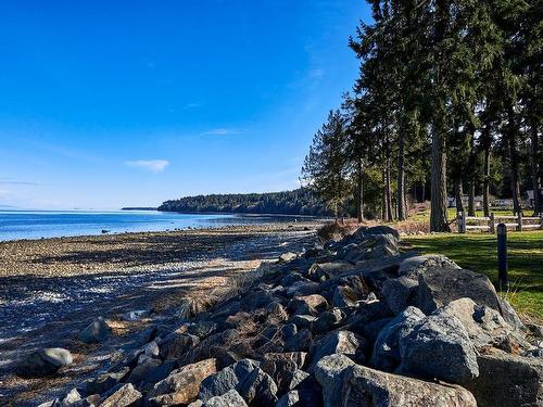 15-5251 Island Hwy West, Qualicum Beach, BC 