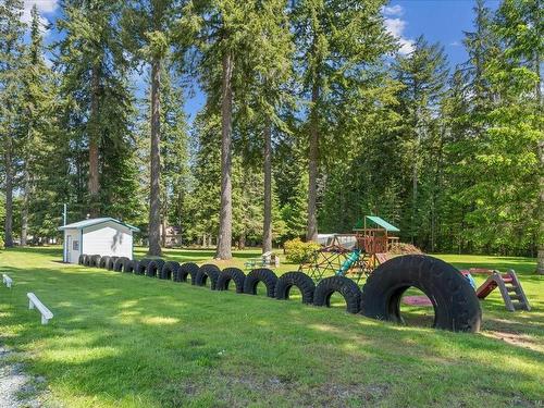 1546 Sayward Rd, Sayward, BC 