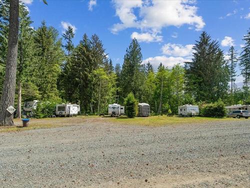 1546 Sayward Rd, Sayward, BC 