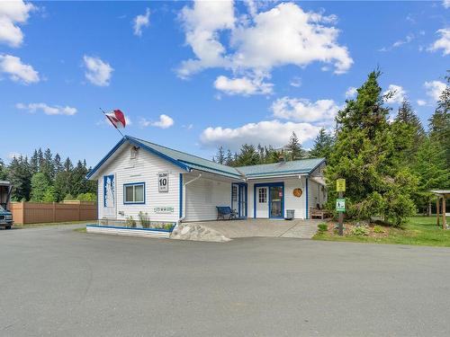 1546 Sayward Rd, Sayward, BC 