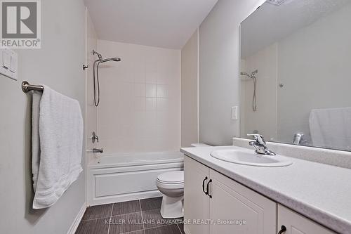 33 Pringdale Gardens Circle, Toronto, ON - Indoor Photo Showing Bathroom