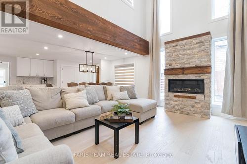 2041 Lilac Drive, Innisfil, ON - Indoor Photo Showing Living Room With Fireplace