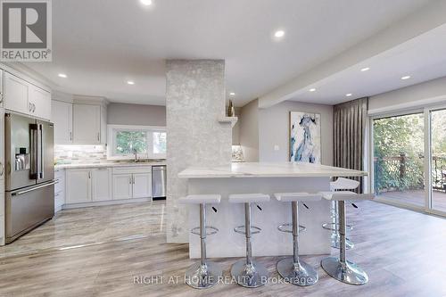 15 Old Church Road, King, ON - Indoor Photo Showing Kitchen With Upgraded Kitchen