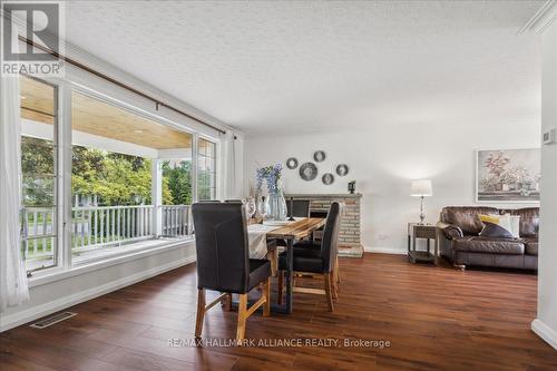 222 Alscot Crescent, Oakville (Eastlake), ON - Indoor