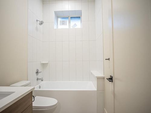 6881 Old Nicola Trail, Merritt, BC - Indoor Photo Showing Bathroom