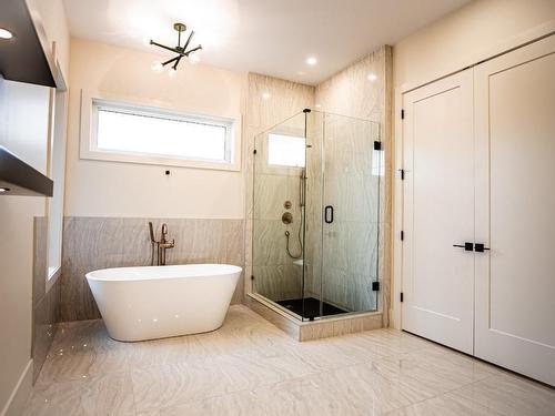 6881 Old Nicola Trail, Merritt, BC - Indoor Photo Showing Bathroom