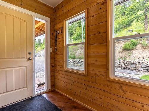 292 Orchard Lake Road, Barriere, BC - Indoor Photo Showing Other Room