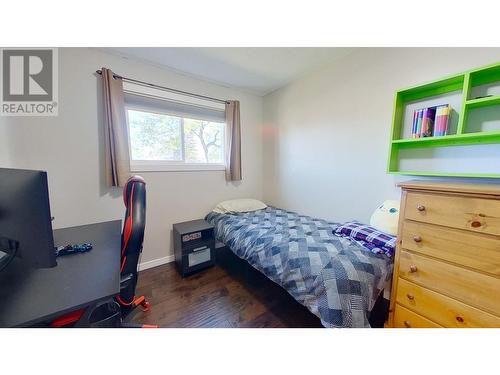 9112 103A Avenue, Fort St. John, BC - Indoor Photo Showing Bedroom