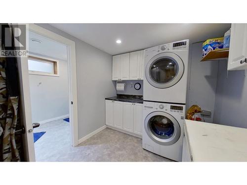 9112 103A Avenue, Fort St. John, BC - Indoor Photo Showing Laundry Room