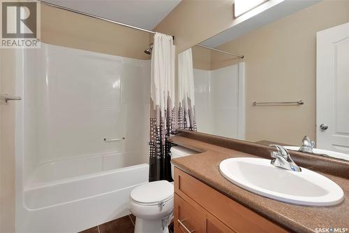 8338 Wascana Gardens Way, Regina, SK - Indoor Photo Showing Bathroom