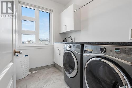 5129 Aviator Crescent, Regina, SK - Indoor Photo Showing Laundry Room