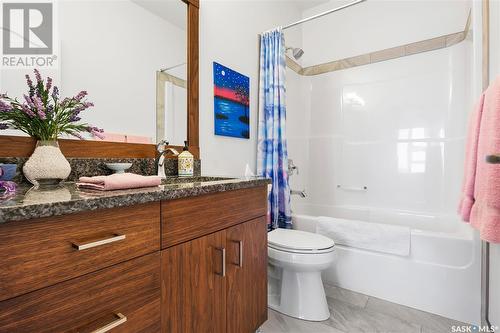 5129 Aviator Crescent, Regina, SK - Indoor Photo Showing Bathroom