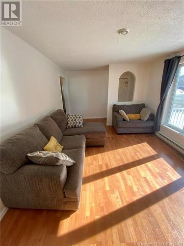 345 Dover Street, Campbellton, NB - Indoor Photo Showing Living Room