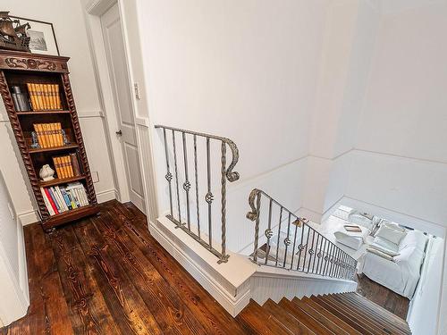 Escalier - 307-501 Rue Main, Ayer'S Cliff, QC - Indoor Photo Showing Other Room