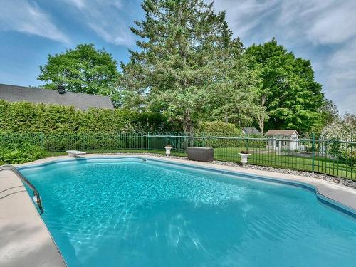 Piscine - 743 Rue Principale, Lachute, QC - Outdoor With In Ground Pool With Backyard