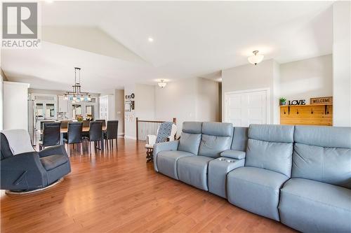 157 Argile Street, Casselman, ON - Indoor Photo Showing Living Room